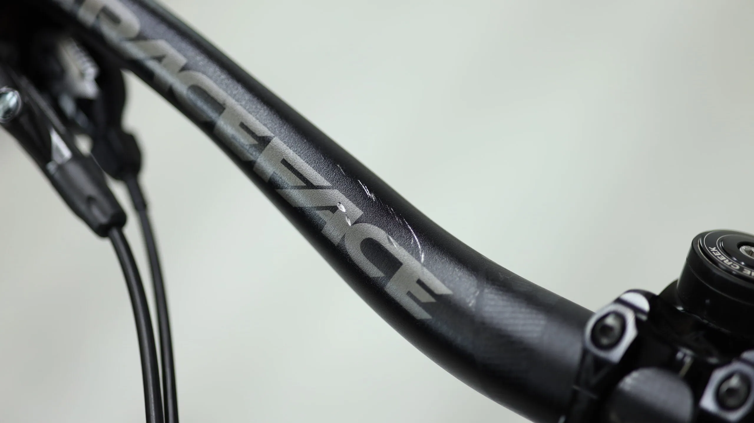 2019 Santa Cruz Bronson CC Reserve  Mountain Bike - Medium