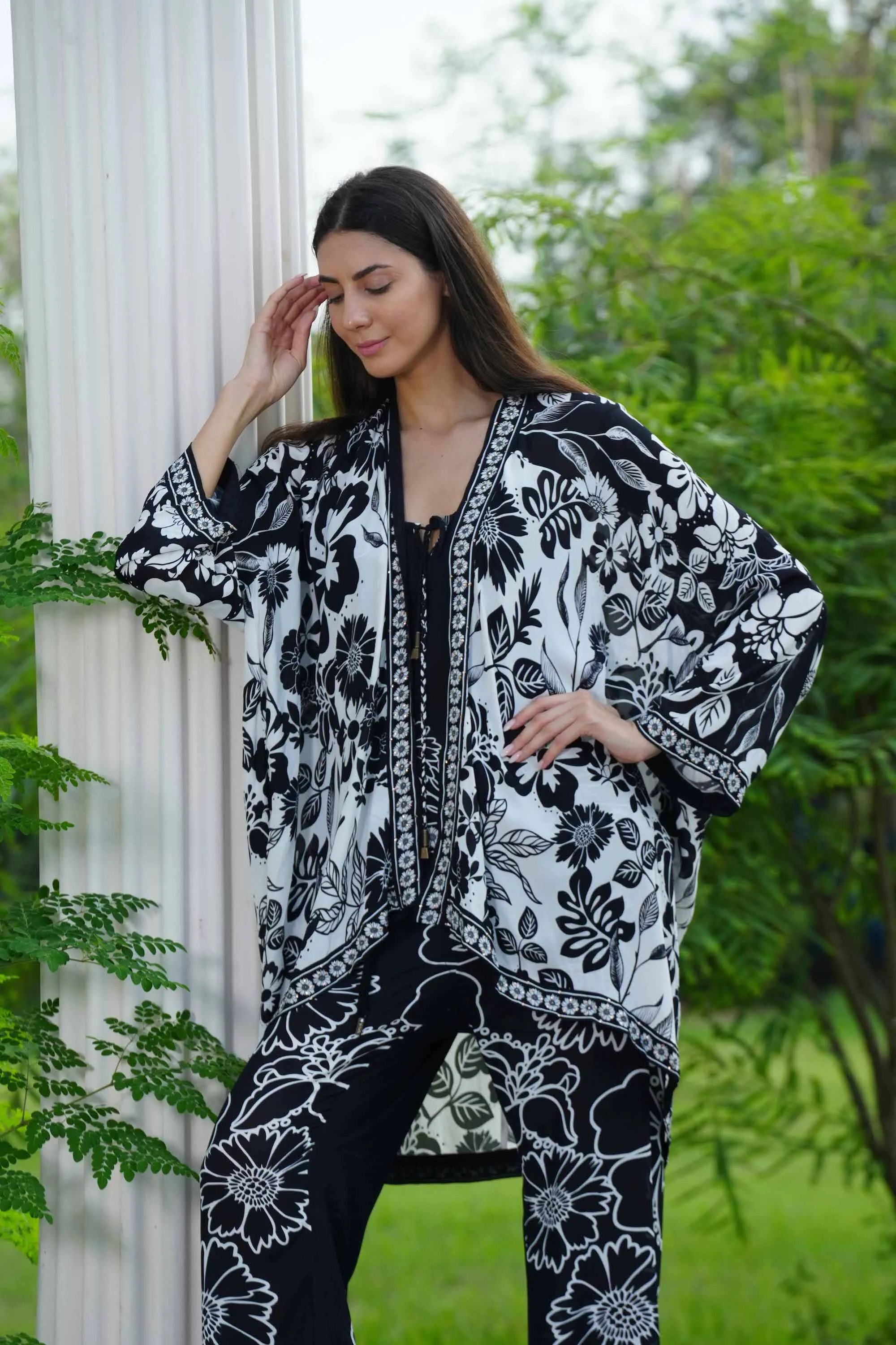 AVANTI - KIMONO SHRUG (SHORT)