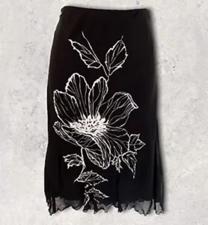 Valentino Jeans Women's Black & White Floral Chiffon Skirt  UK 12 EU 40 US 8 IT 44