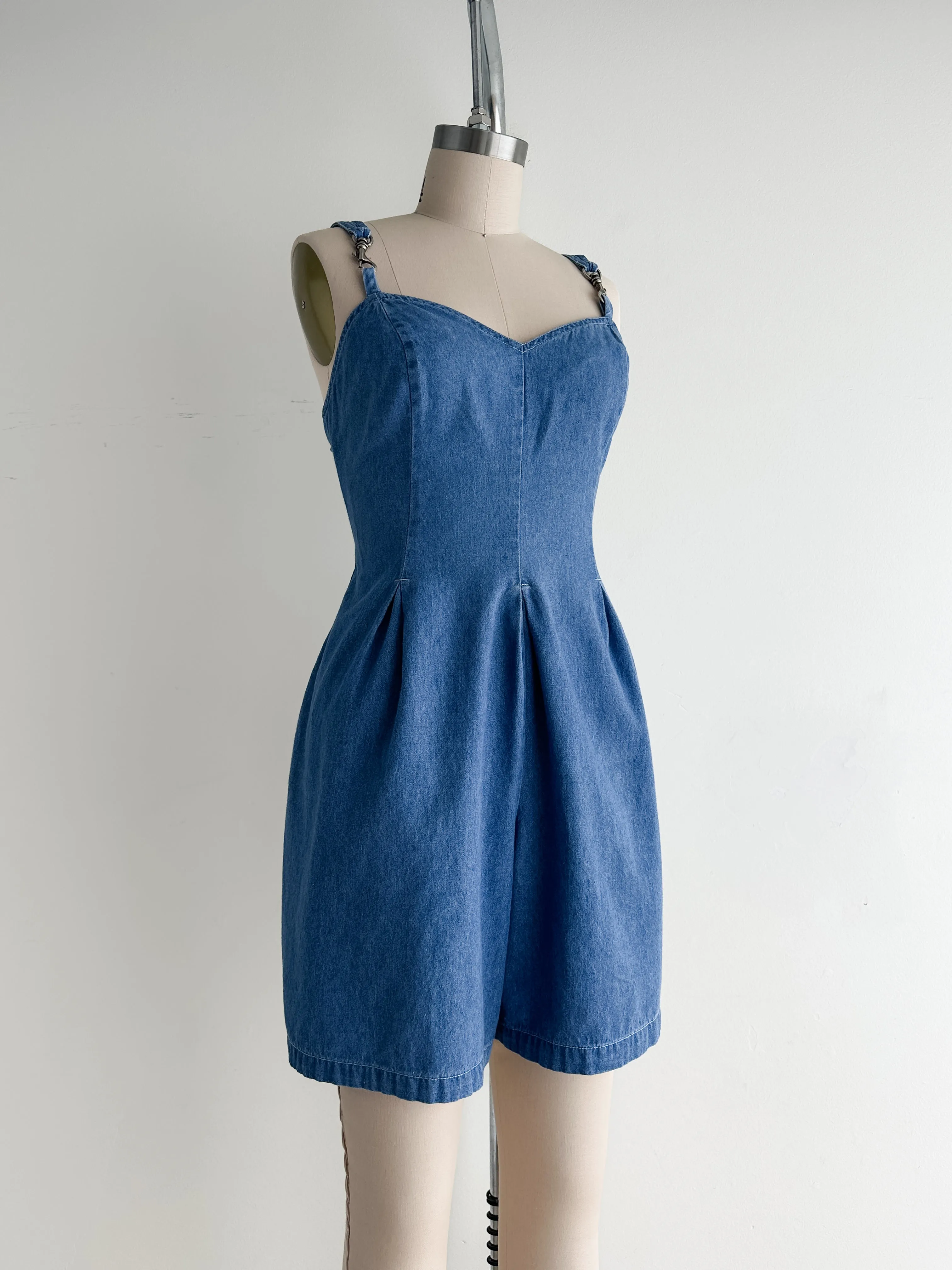 vintage denim shorts romper (M)