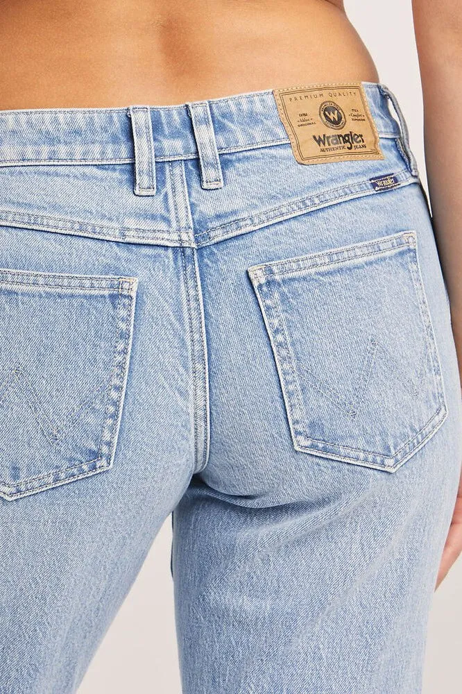 WRANGLER LOW RISE CLAUDIA STRAIGHT - CLOUDY BLUE